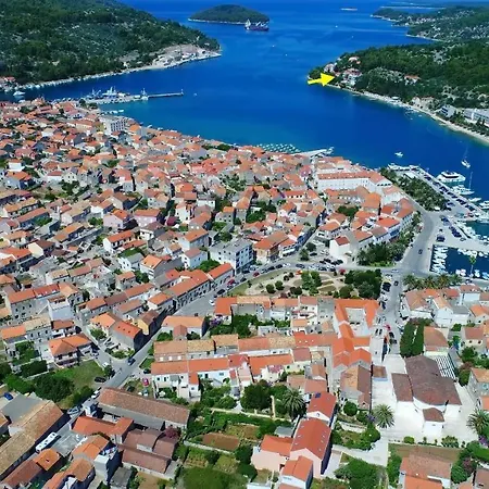 Seafront Dana * Vela Luka