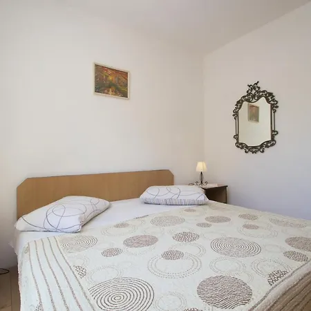 Seafront Dana Apartman *