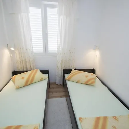 Seafront Dana Apartamento