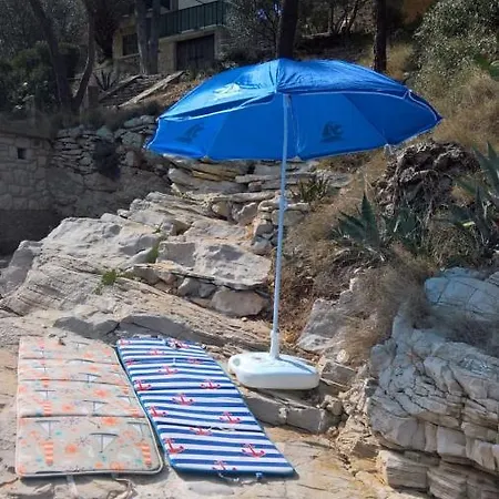 شقة Seafront Dana